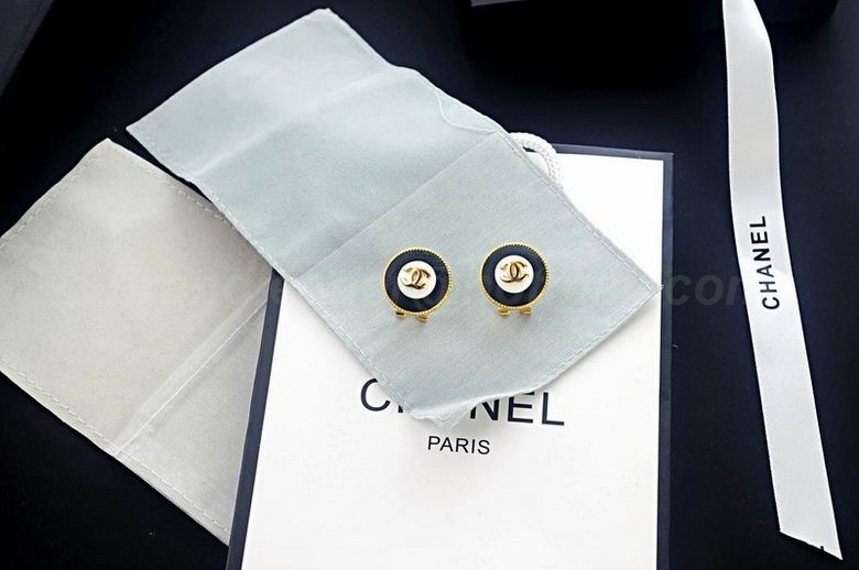 Chanel Earrings 589